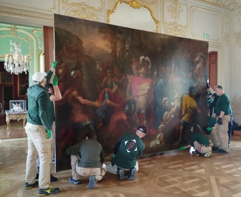 Accrochage du tableau de Jean-Baptiste Corneille, Alexandre refusant de boire avant ses soldats