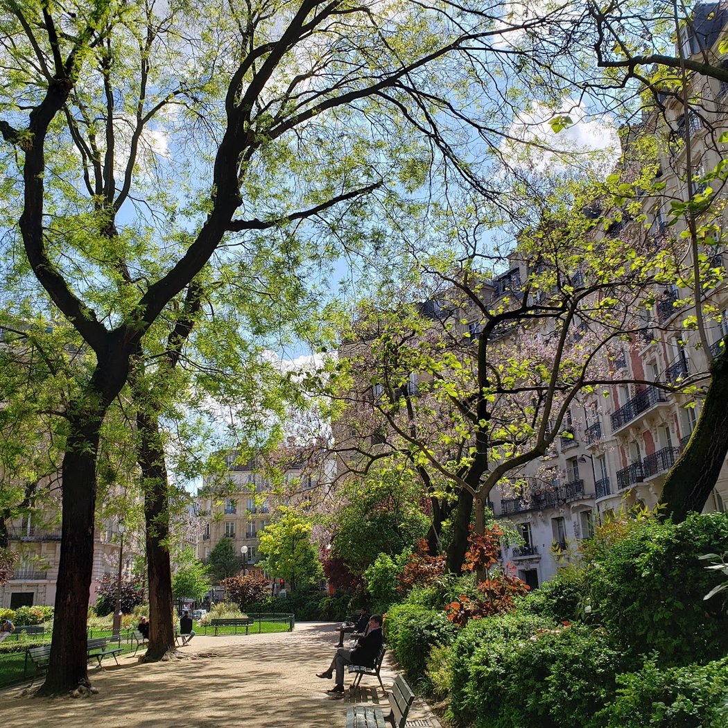 Square Maurice Kriegel-Valrimont 1