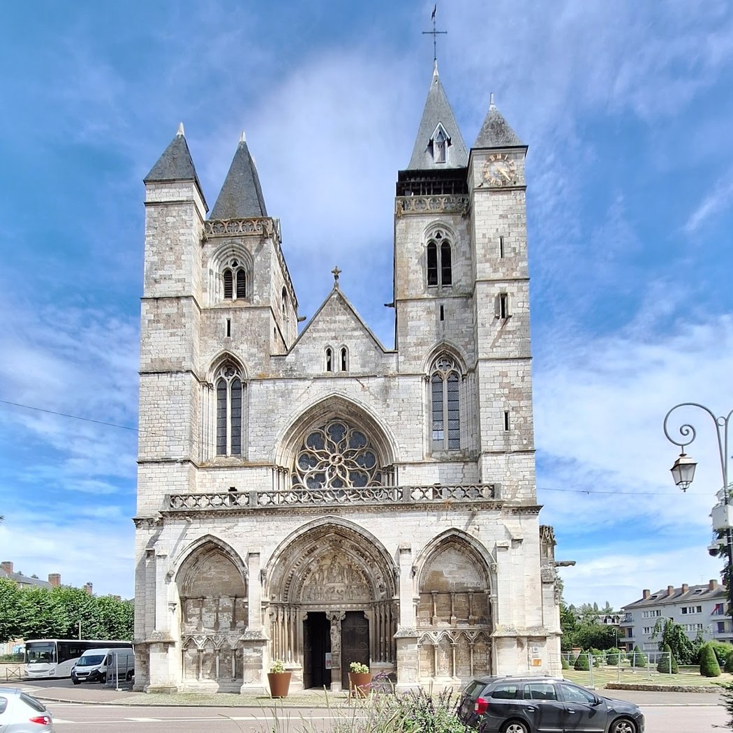Collégiale Notre-Dame 3