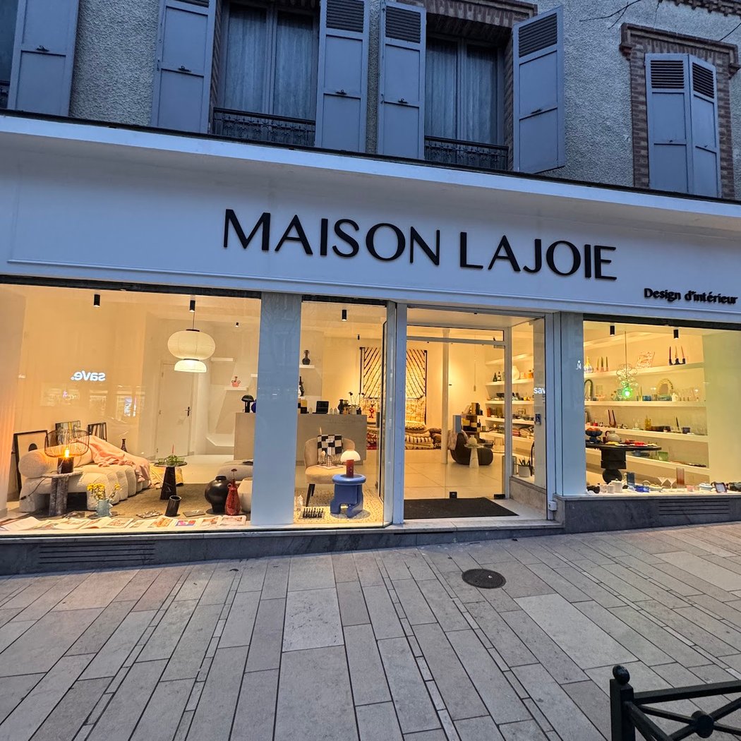 Showroom éphémère des créations Ïsis Chérie 2