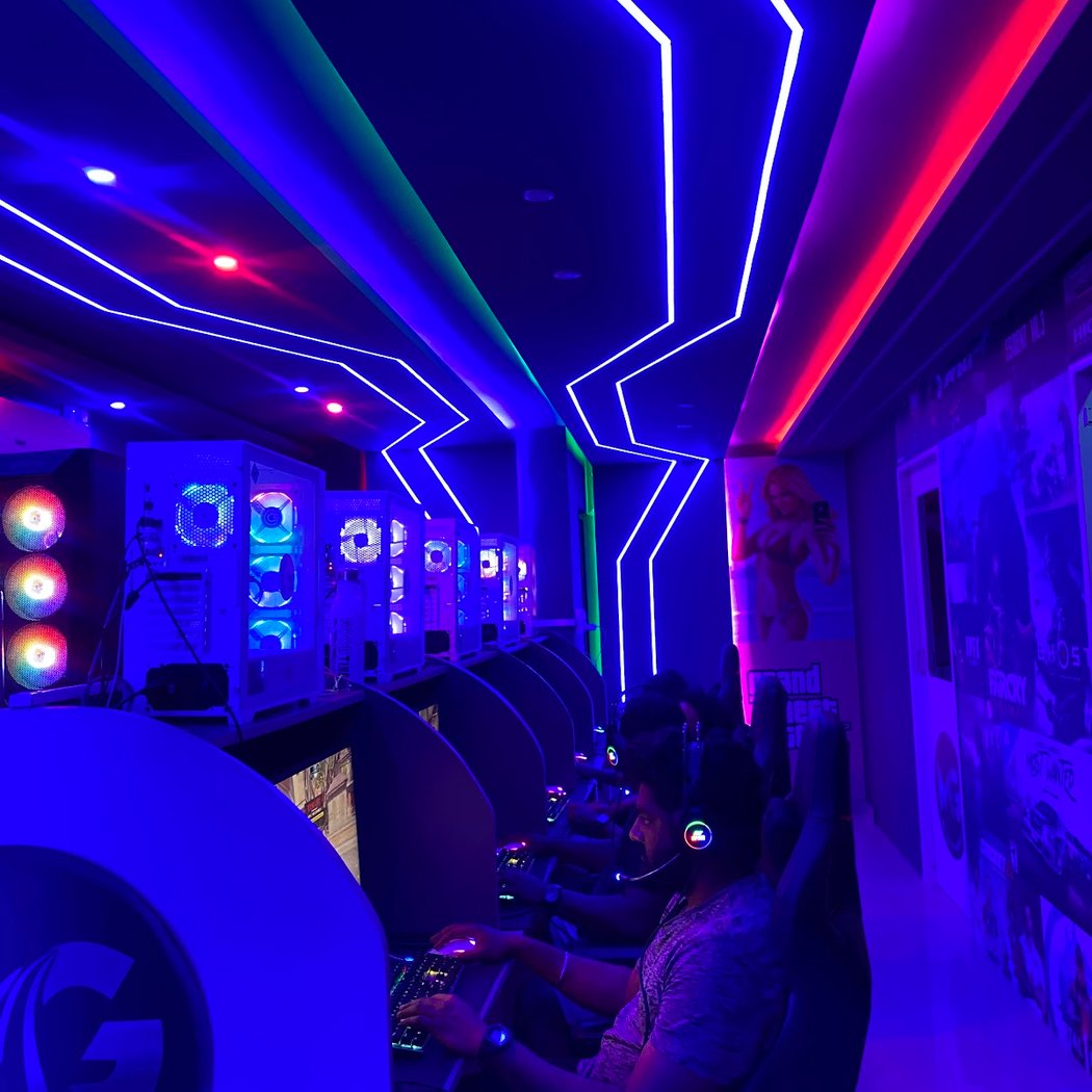 MegaGamerz Gaming Cafe - Game Zone 1