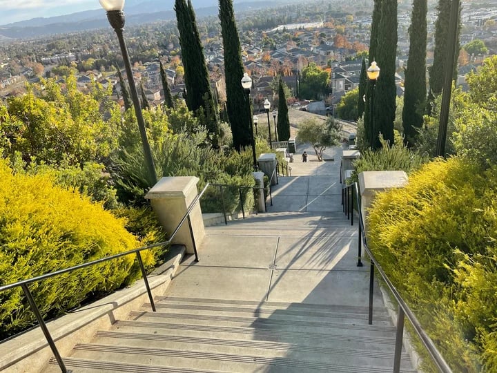 Grand Staircase 1