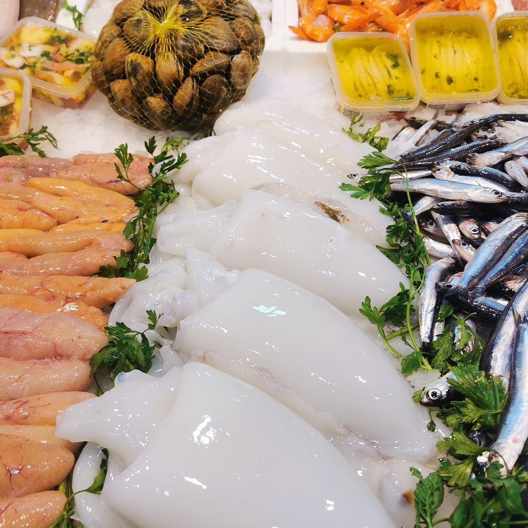 Pescados Y Mariscos ADELA 3