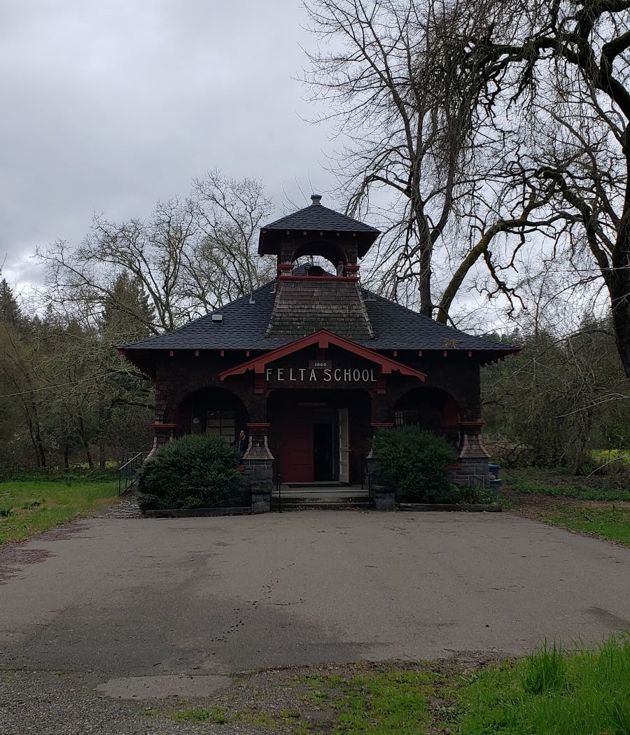 Old Felta Schoolhouse 2