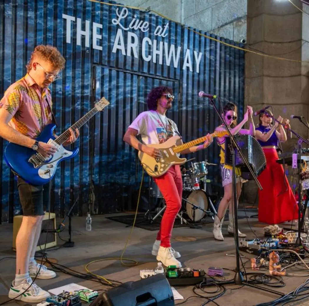 Live at the Archway 1