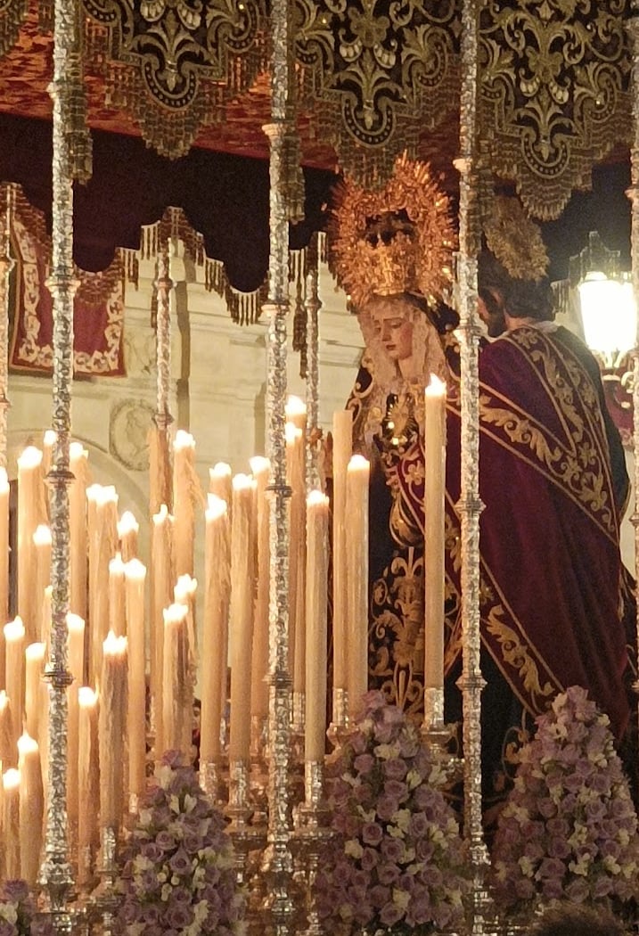 Los Palcos, Carrera Oficial 1