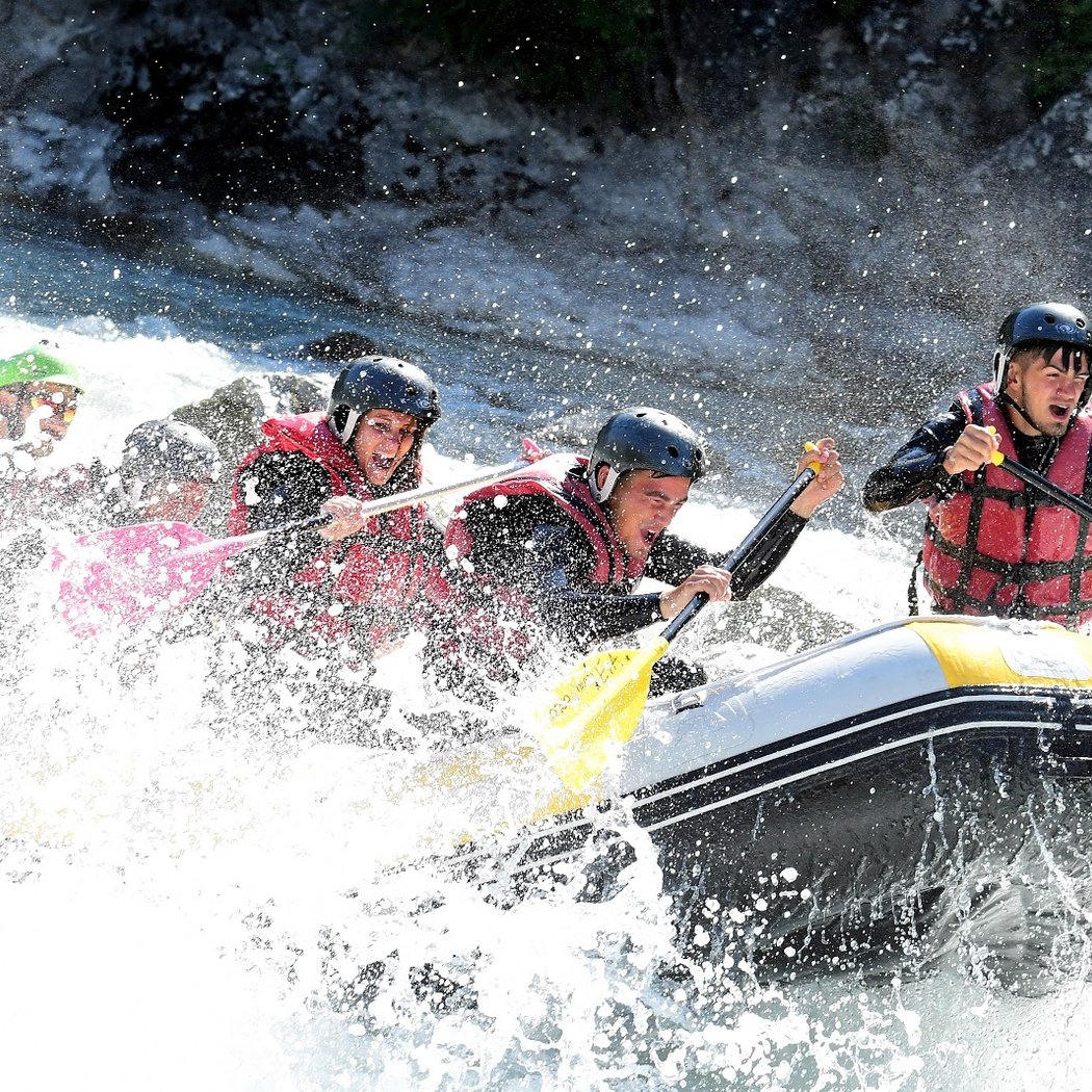 Aqua Rafting 1