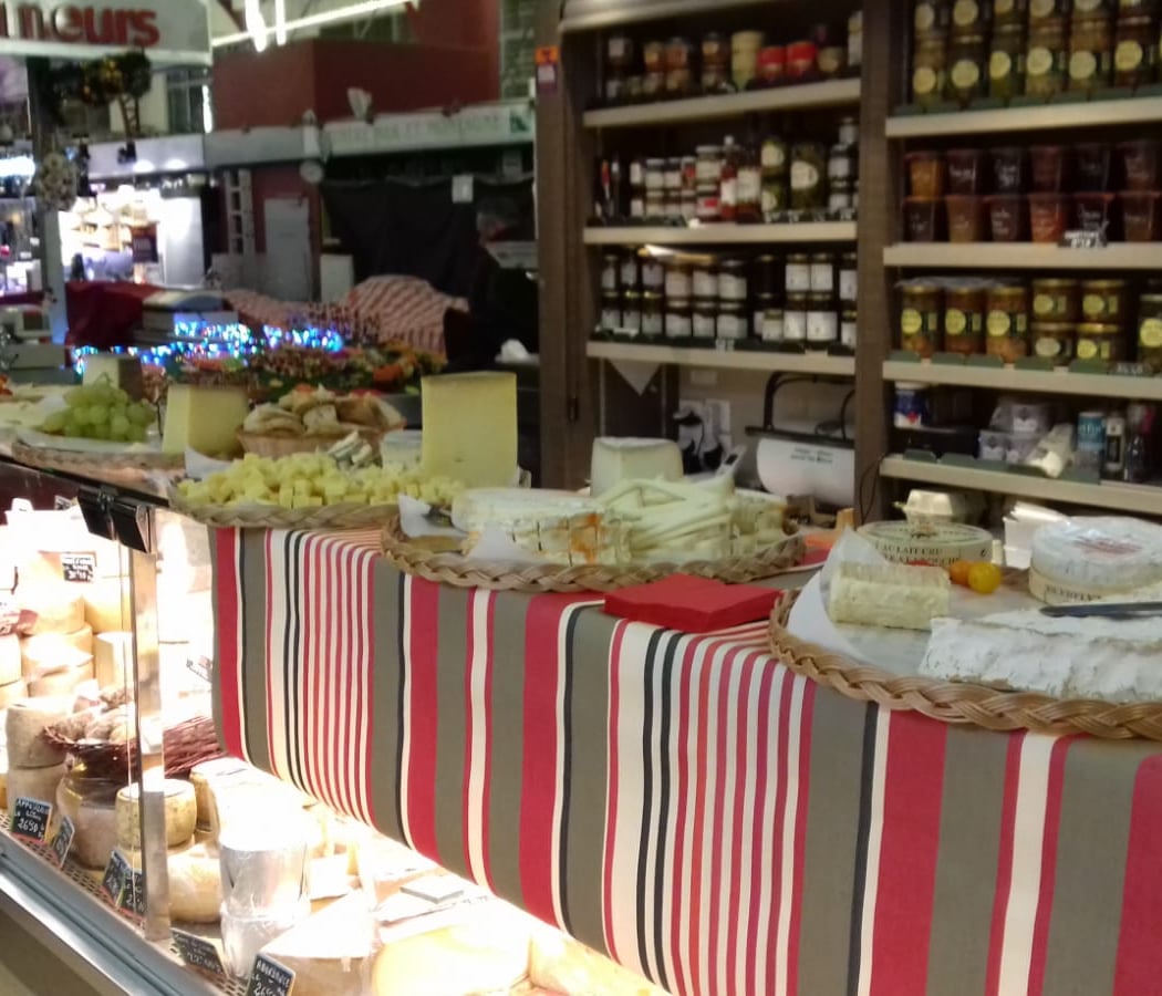 1001 Cheeses Biarritz Halles 3