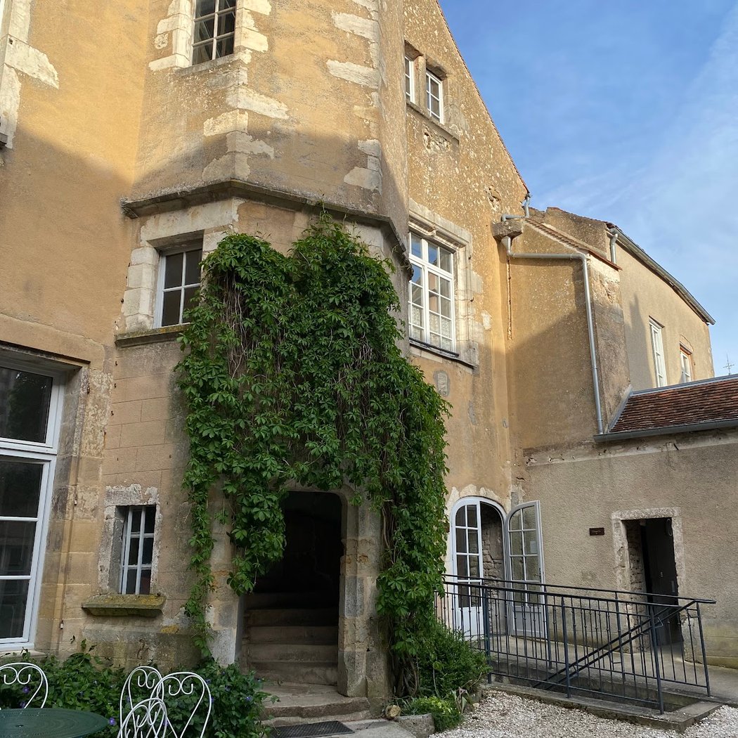 Friends of Saint Jacques de Compostela of the Way of Vézelay 3
