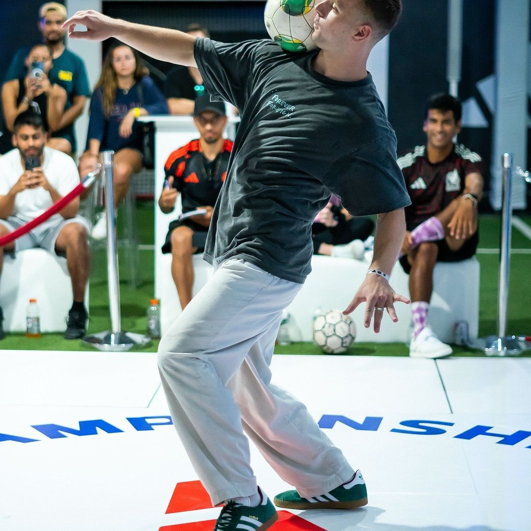 Freestyle Soccer Workshop with Nick Seyda 2