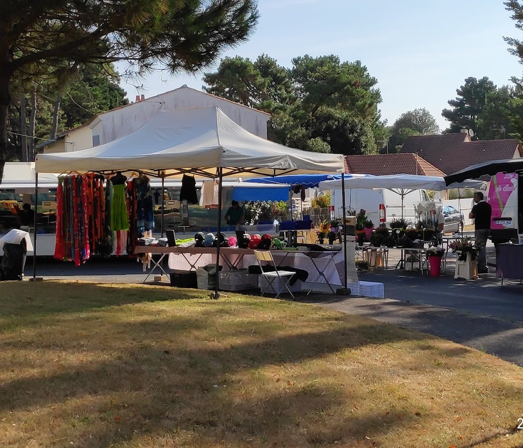 Marché de la Pierre Couchée 2