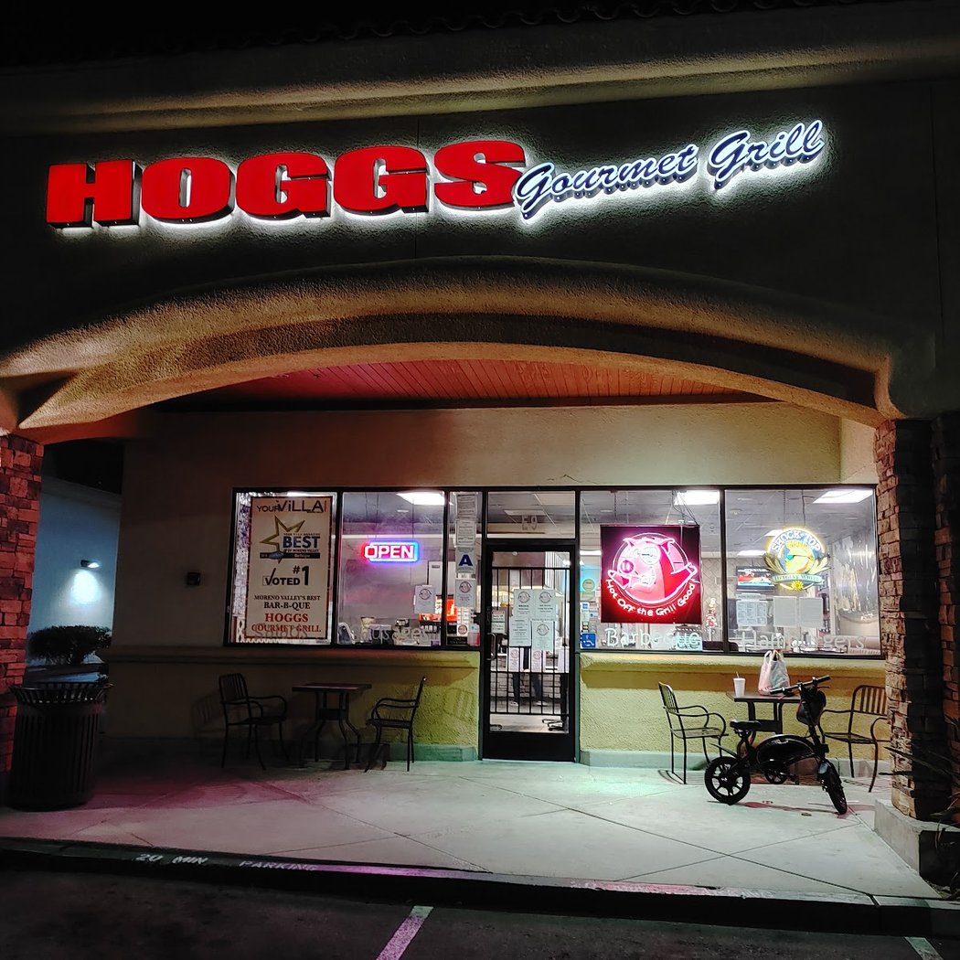 HOGGS Gourmet Grill 2