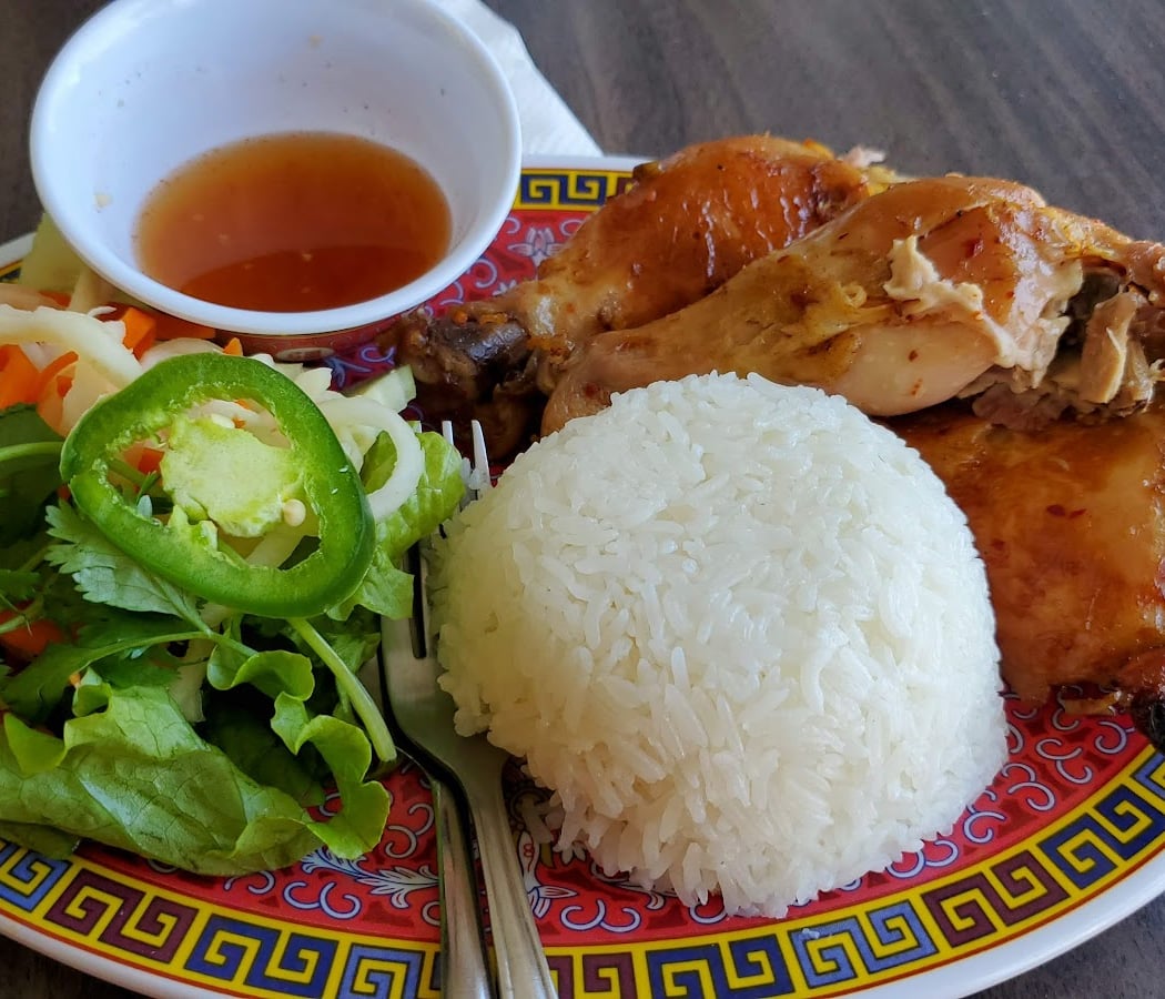 Cẩm Hưng Sandwich and Coffee 1