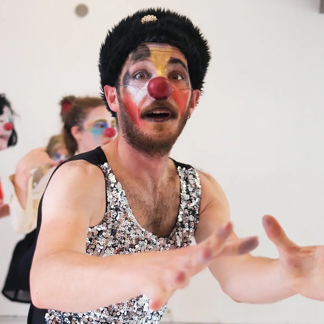 Stage clown 1