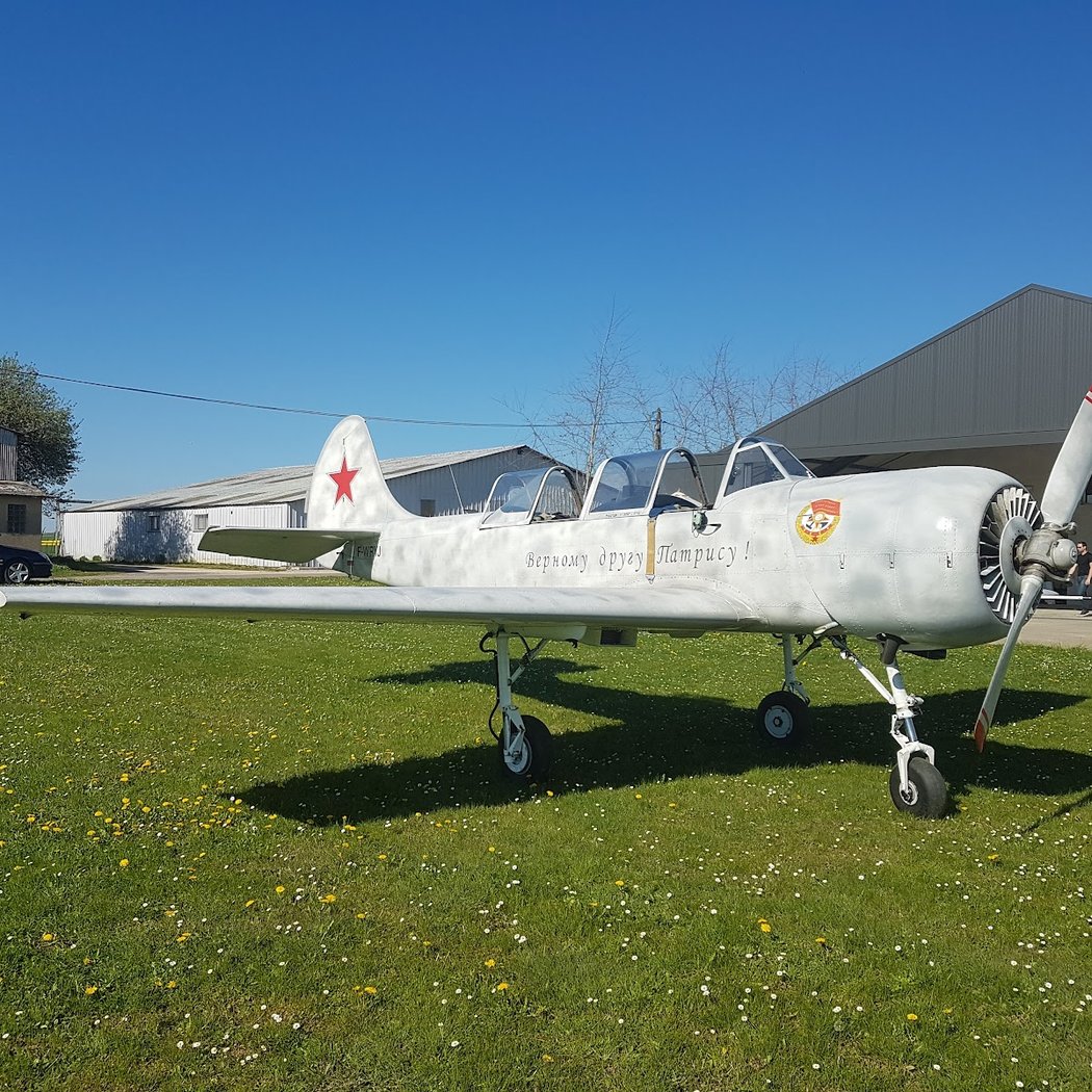 Aero Club La Maison Du Pilote, Driving School Avion Ulm 3