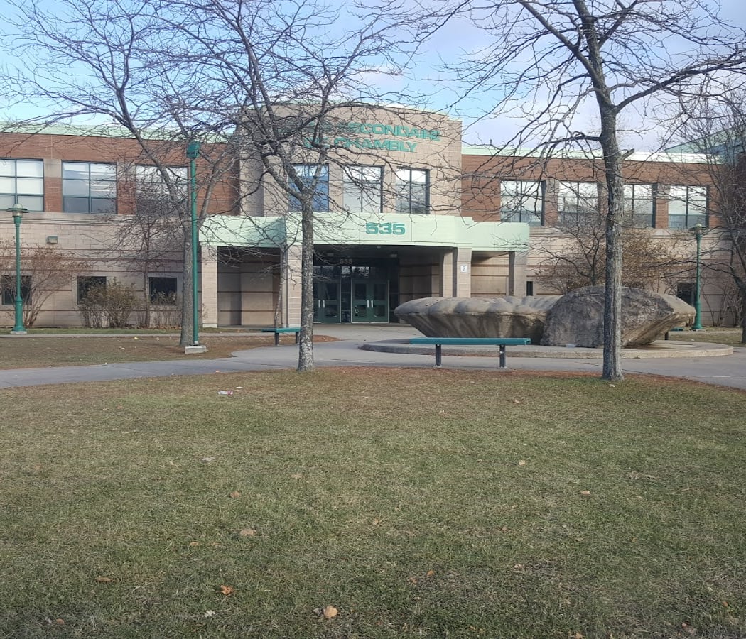 École Secondaire De Chambly 2