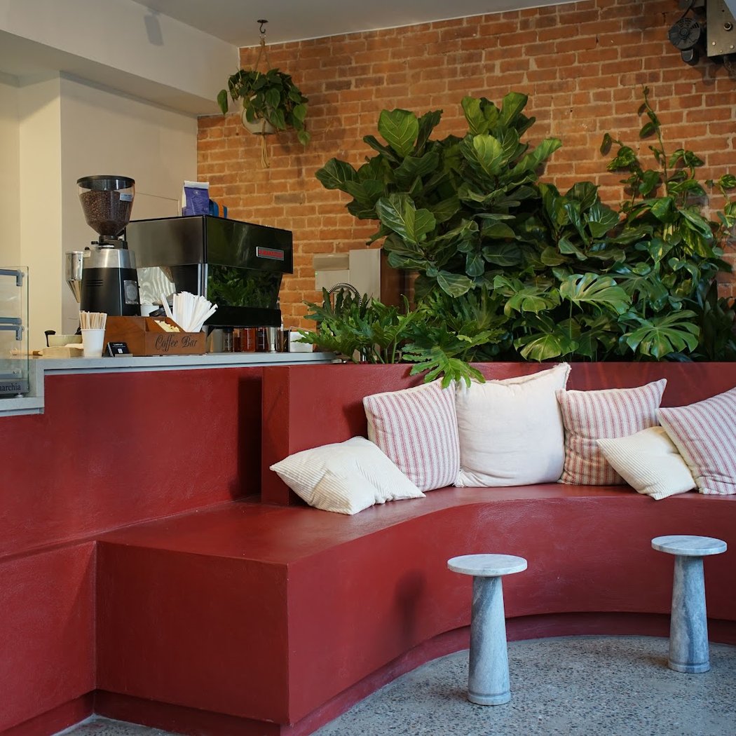 Laundry & Latte 2