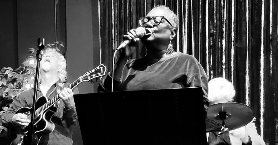 Dave Bell & Cecilia Long 'BeLong Duo' 1