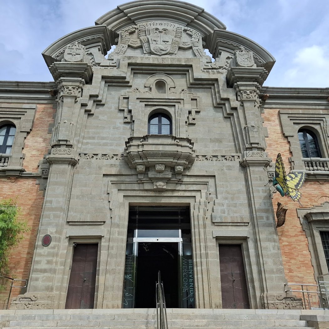 Palacio-Pabellón de Perú 3