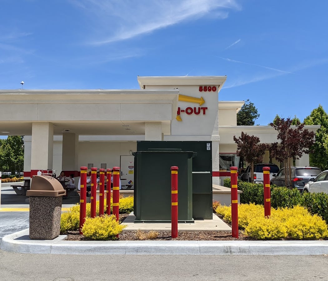 In-N-Out Burger 2