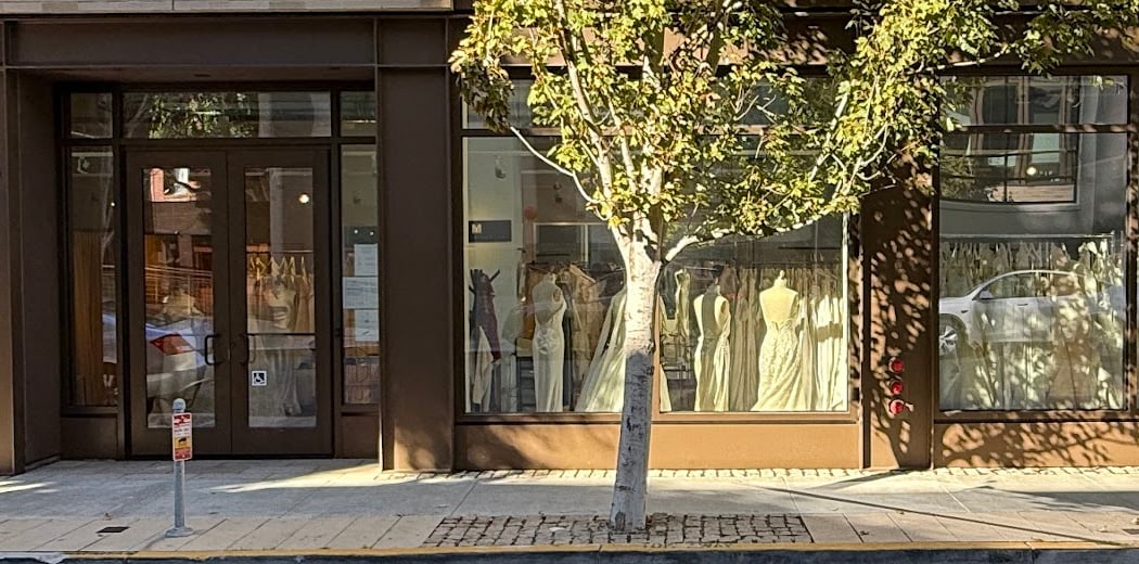 Glamour Closet SF 2
