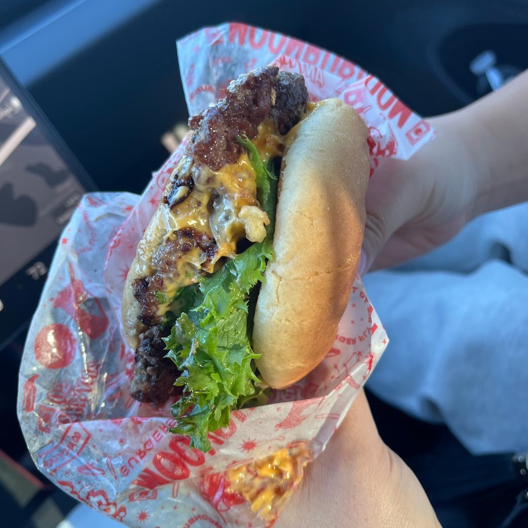 Moonburger 3