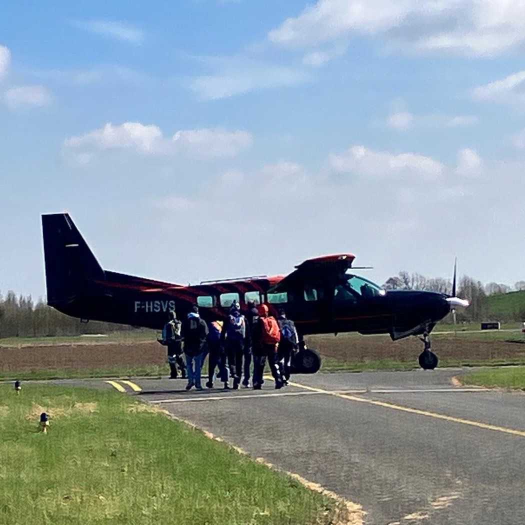Skydiving Merville 3