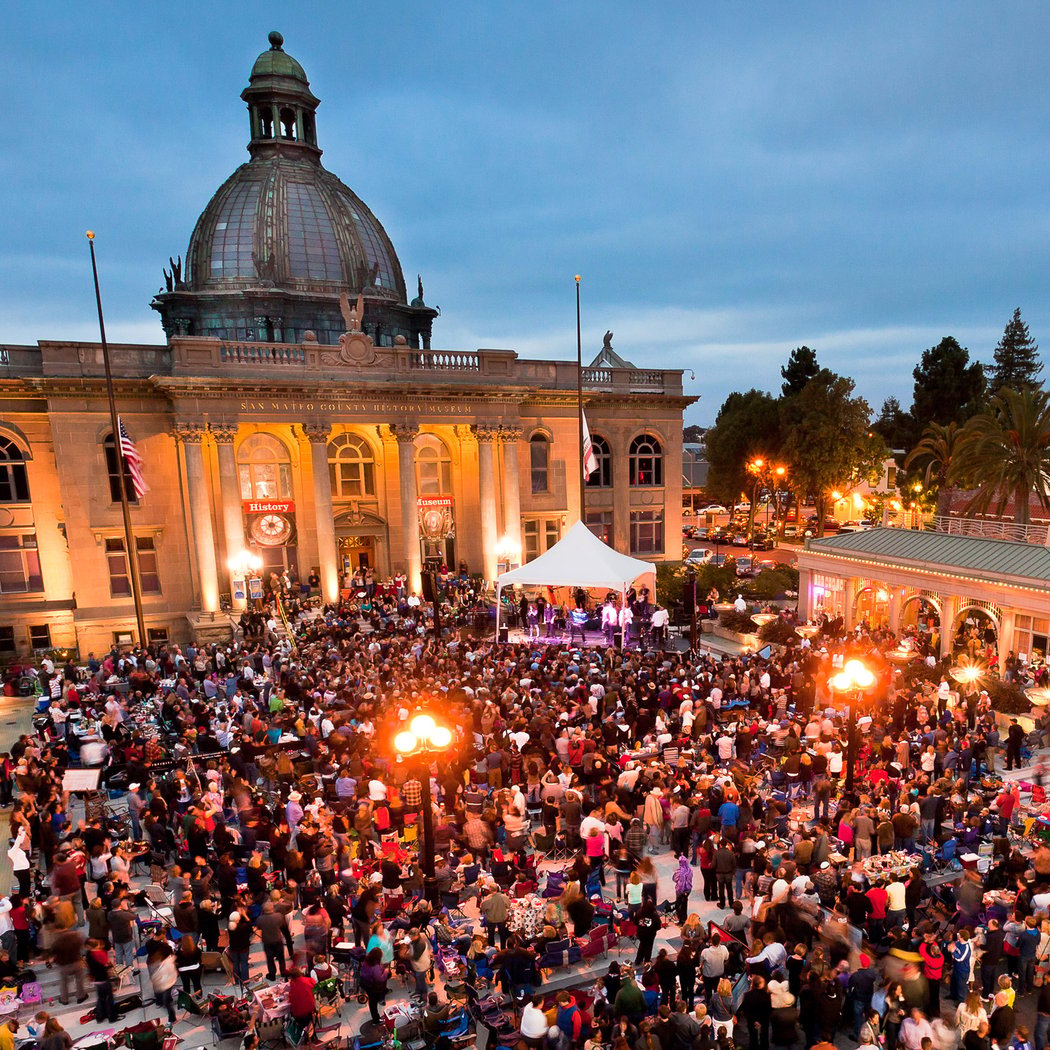 Courthouse Square 1