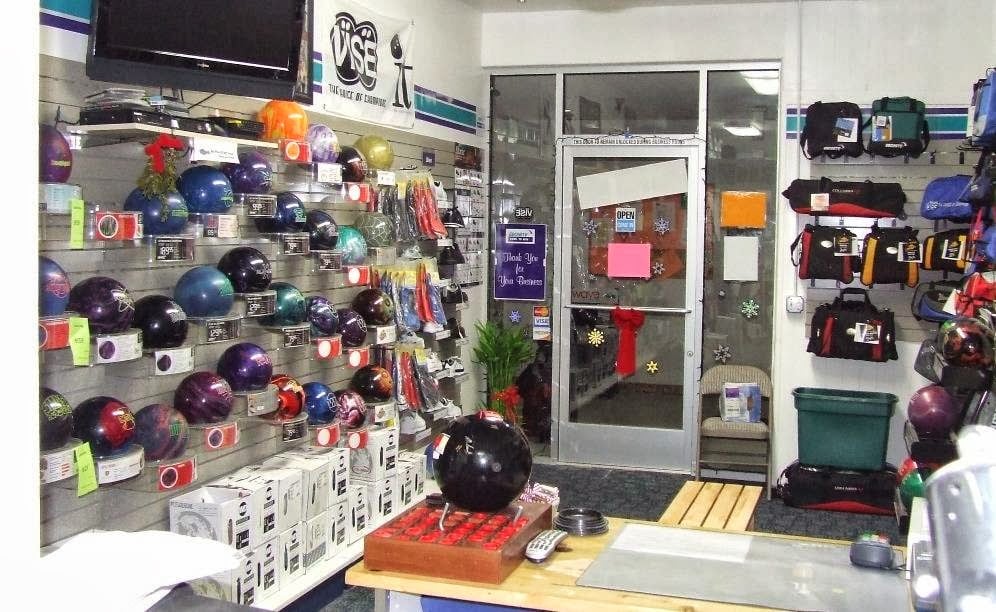 Off the Sheet Pro Shop 3