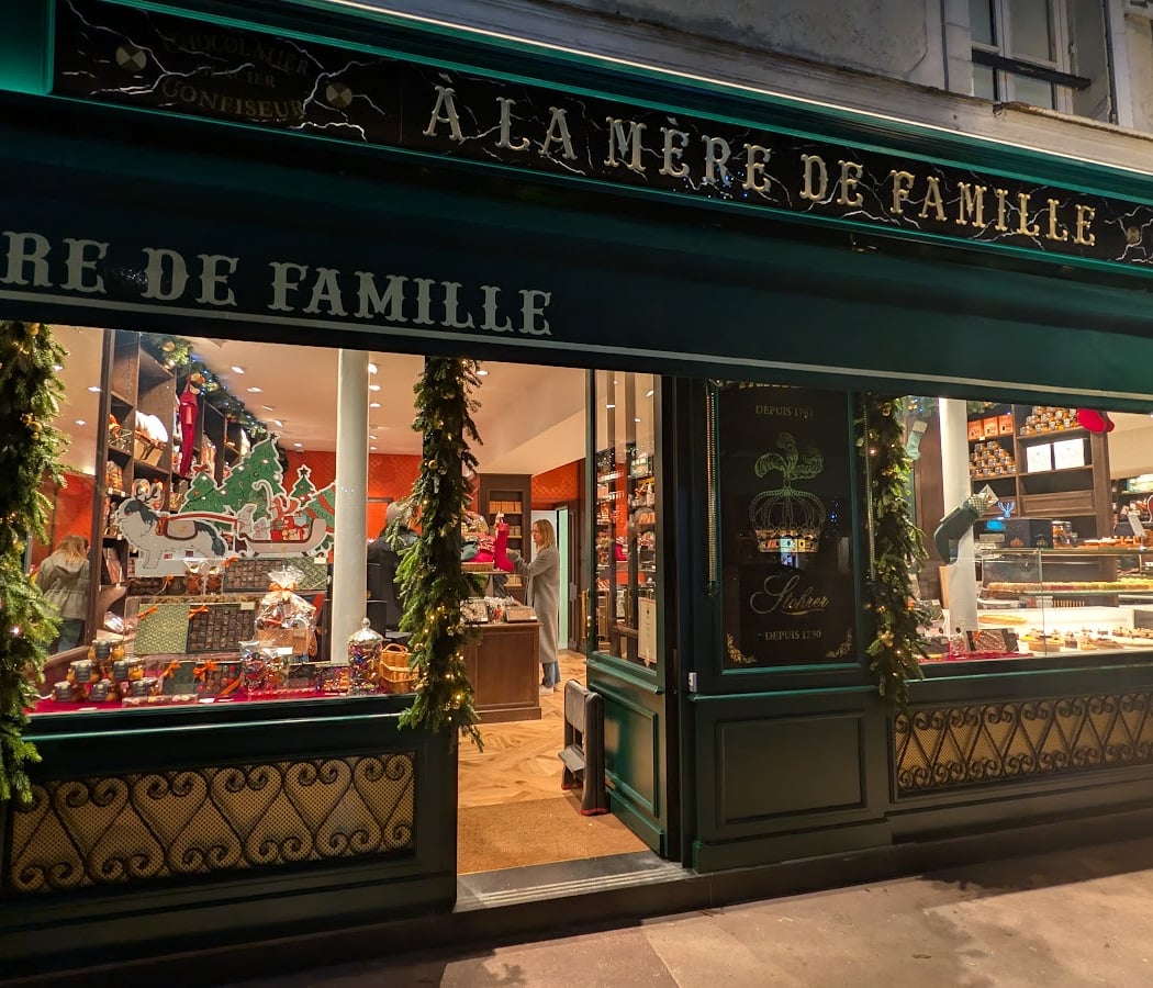 À la Mère de Famille 2
