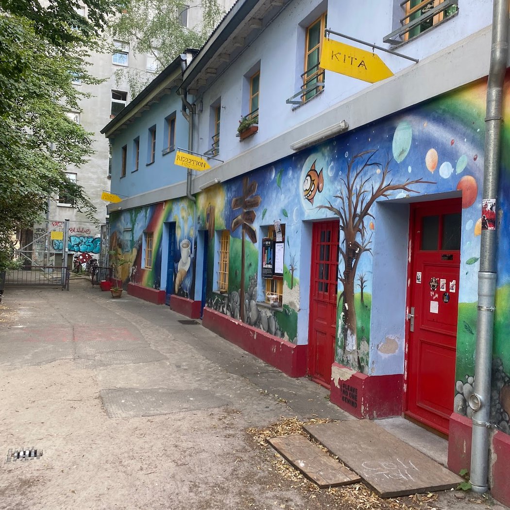 Regenbogenfabrik 3