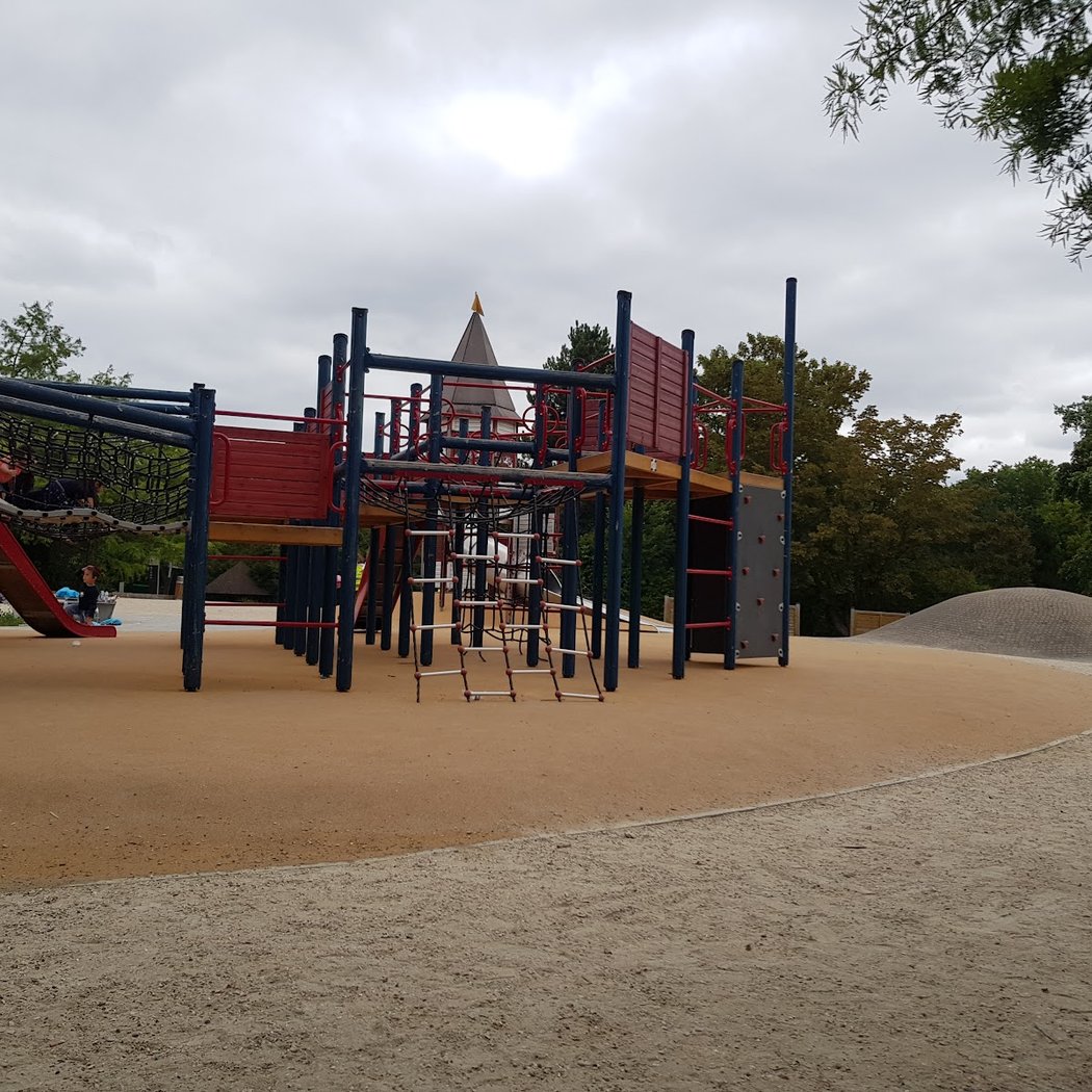 Île-Saint-Denis State Park 2