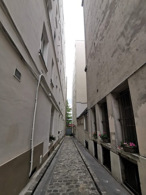 JUSTE UN SOUVENIR 3