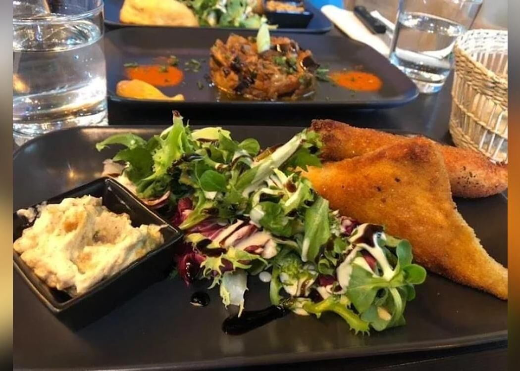 Nil's Garden BBQ Restaurant 3