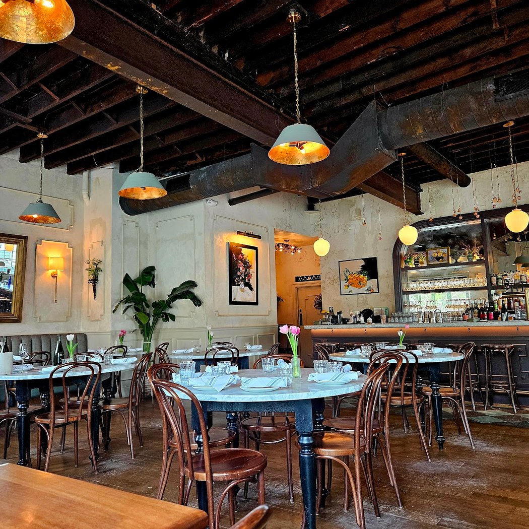 $10 Martinis at Petula's 3