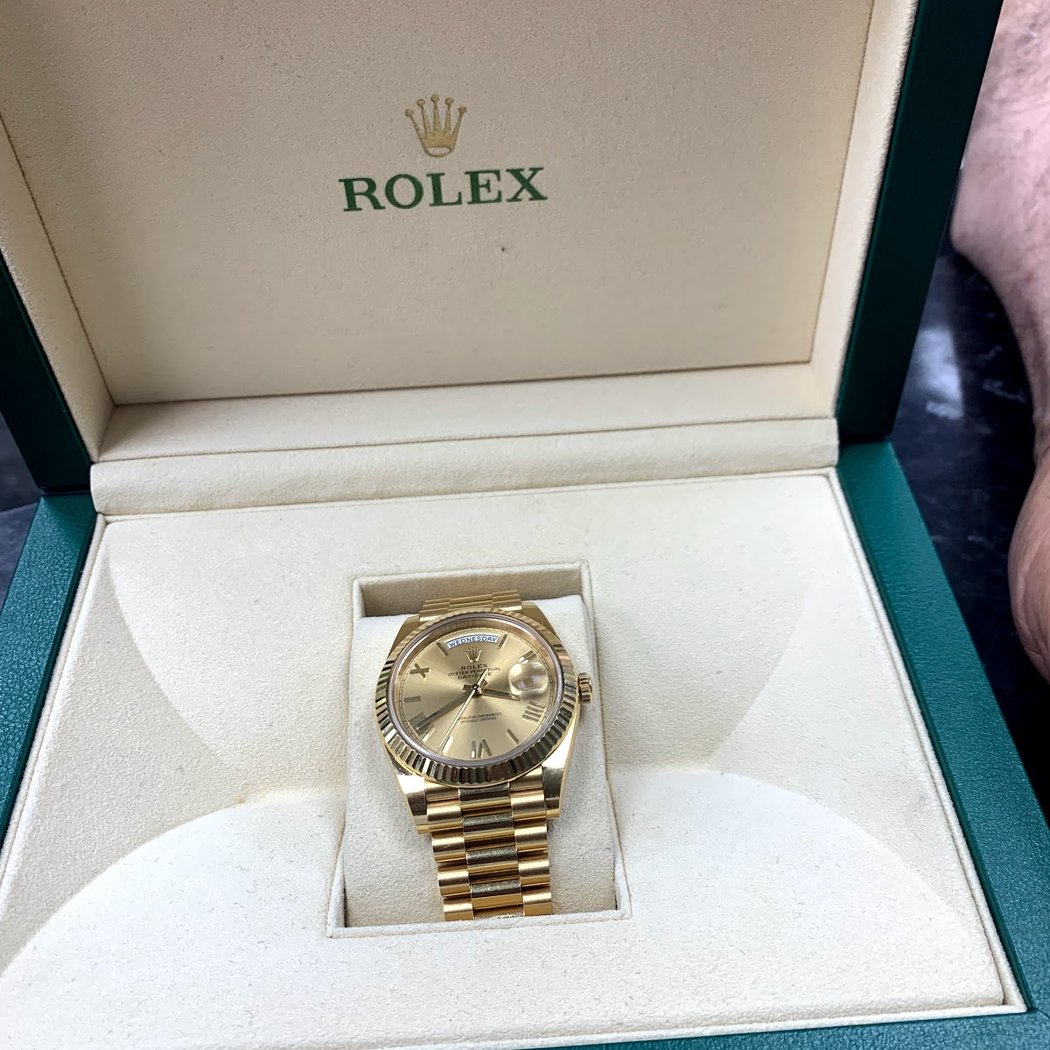 Isaacs watch repair shop 2