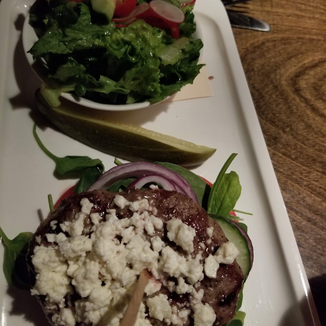 Kezar Bar & Restaurant 1