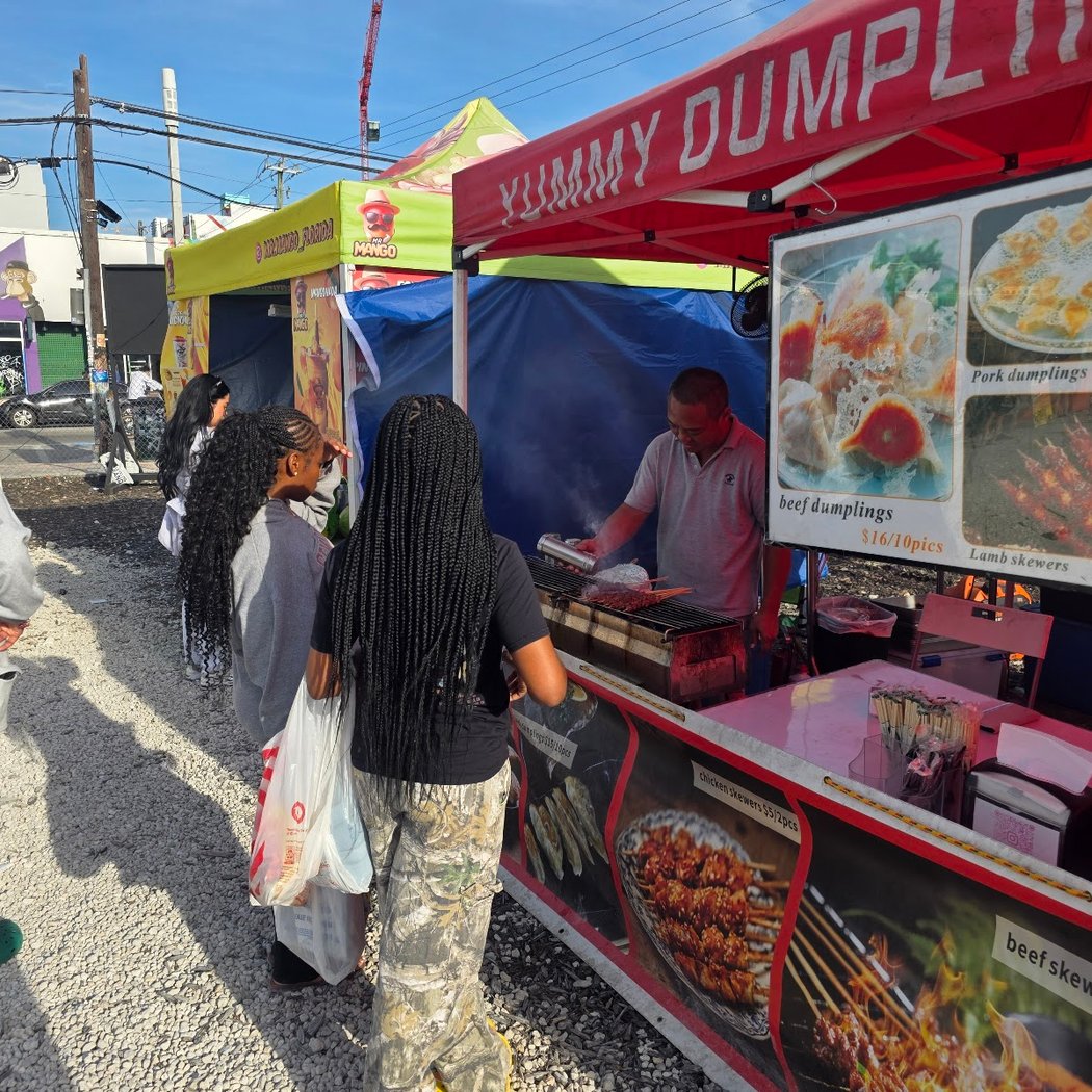 Smorgasburg open-air food market Flagler Village in Fort Lauderdale 4