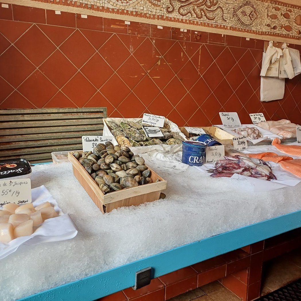 Fish Market 2