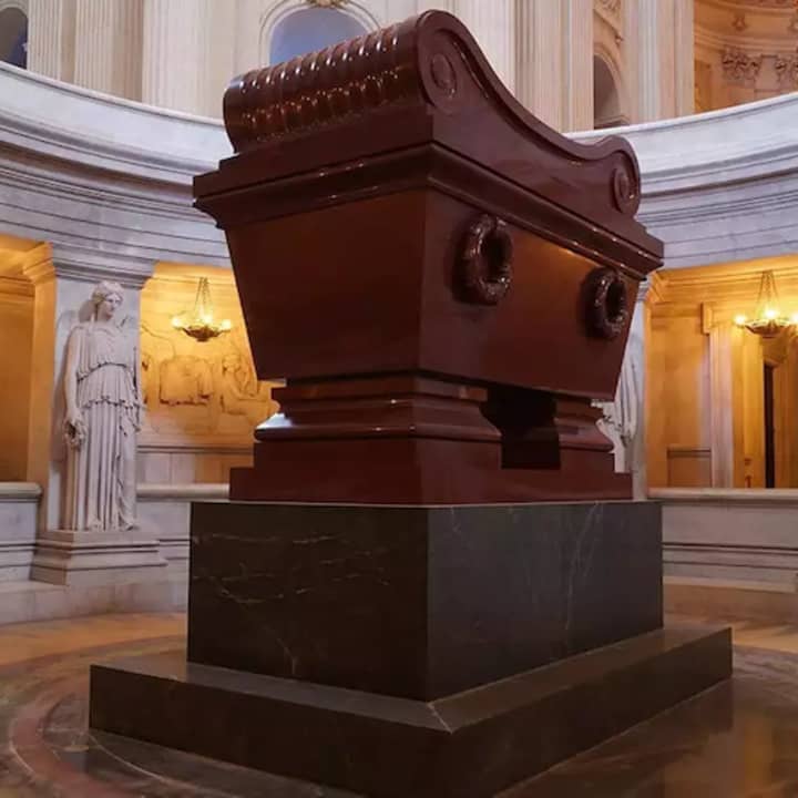 Musée de l'Armée - Les Invalides : Tombeau de Napoléon - Visite guidée semi-privée 1