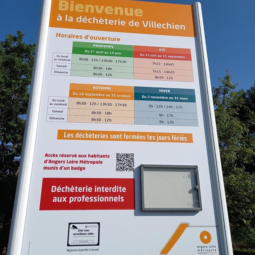 Déchèterie de Villechien 1