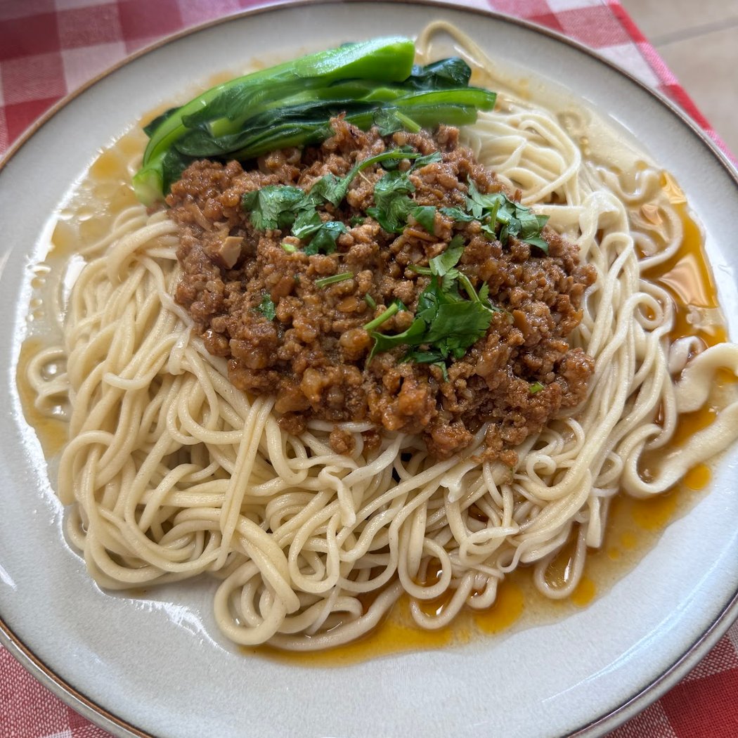 Hand Pull Noodle & Dumplings House 1