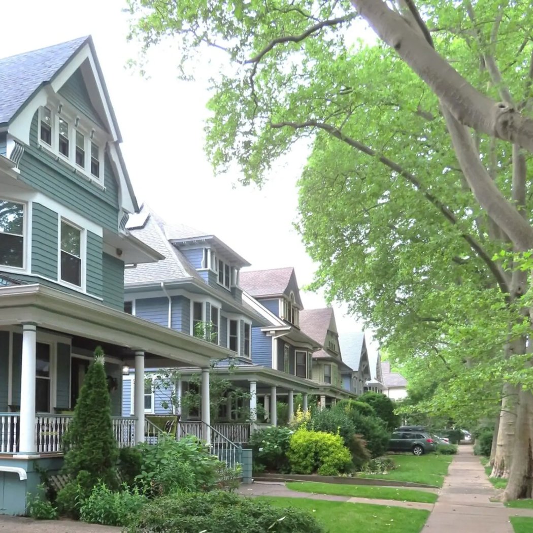Beverly Square West 2