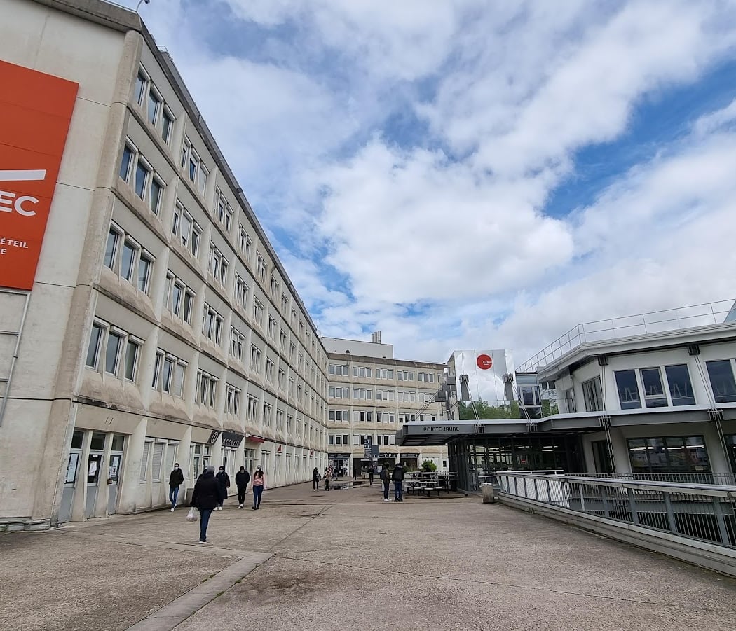 Faculté de Sciences Economiques et Gestion 1