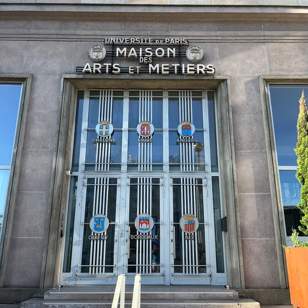 House of Arts et Métiers Students 4