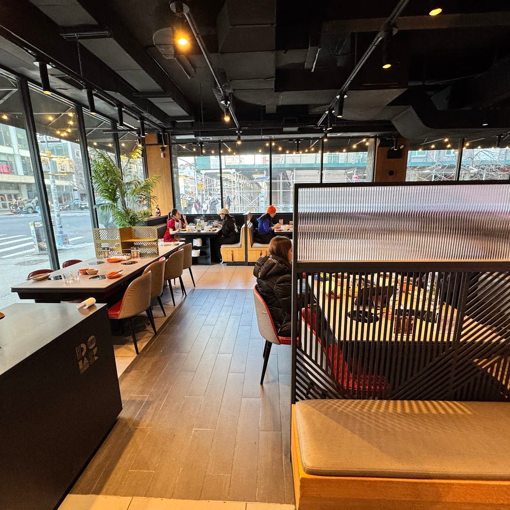 The Dolar Shop Hot Pot Manhattan 2