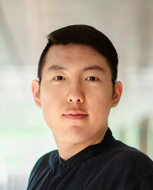 Toward Computing’s Extremes: Low-Power Integrated Circuits for Edge AI and Quantum Computing 1
