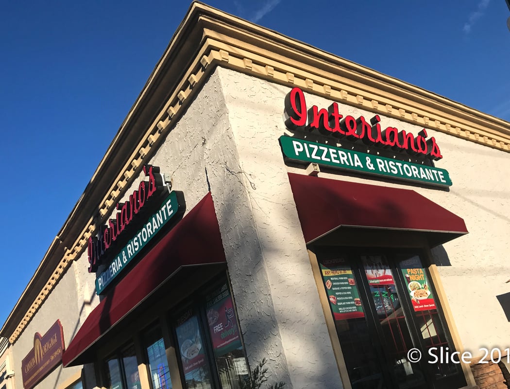 Interiano's Pizzeria & Ristorante 2
