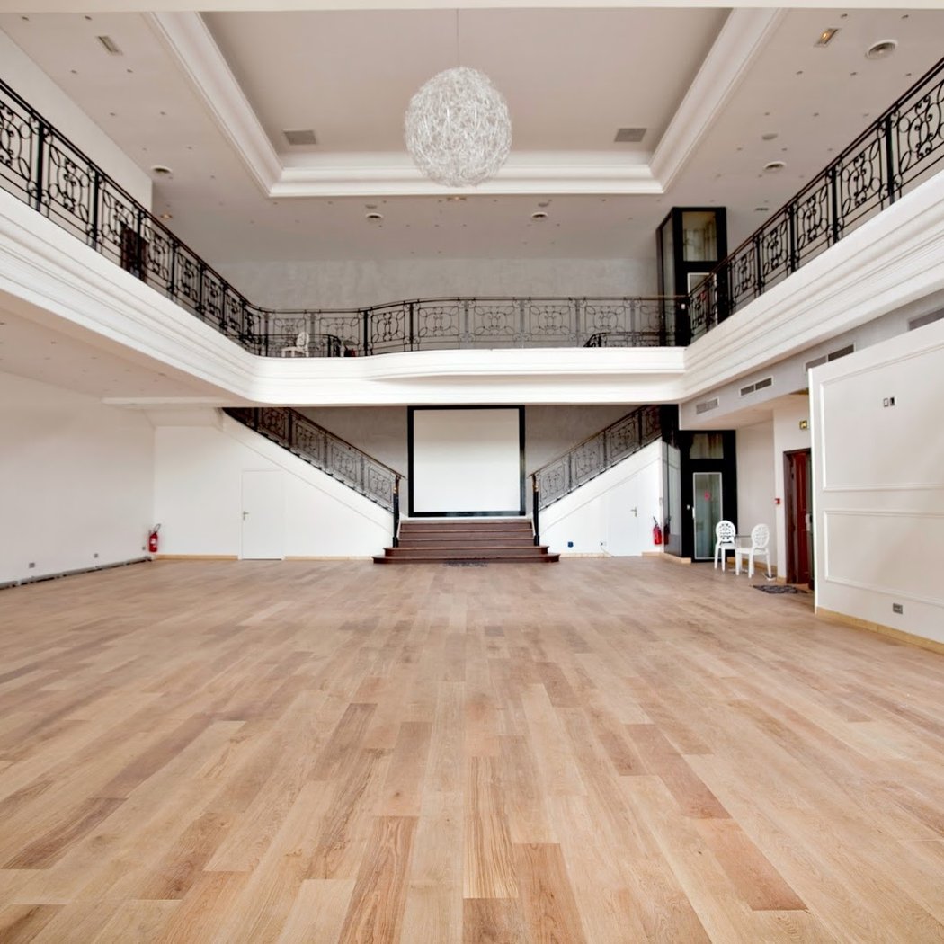 The Wagram Pavillon 3