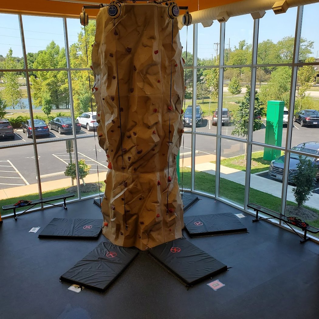 Apex Jumps Trampoline Park - Dublin, OH 3